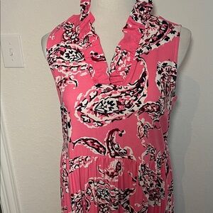 Beautiful Crown and Ivy Tiered Dress Medium